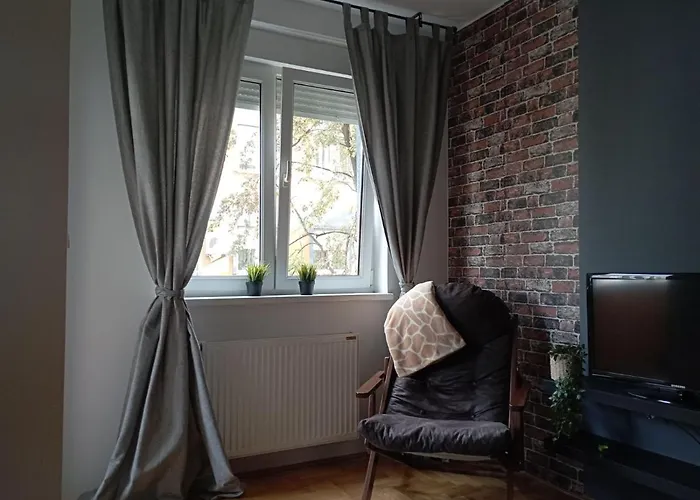 Sun Center アパート ノヴィ・サド